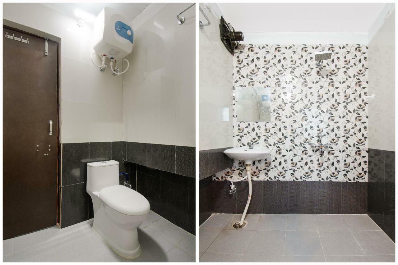 Oyo 45609 The Legend Inn Deluxe Danapur Εξωτερικό φωτογραφία